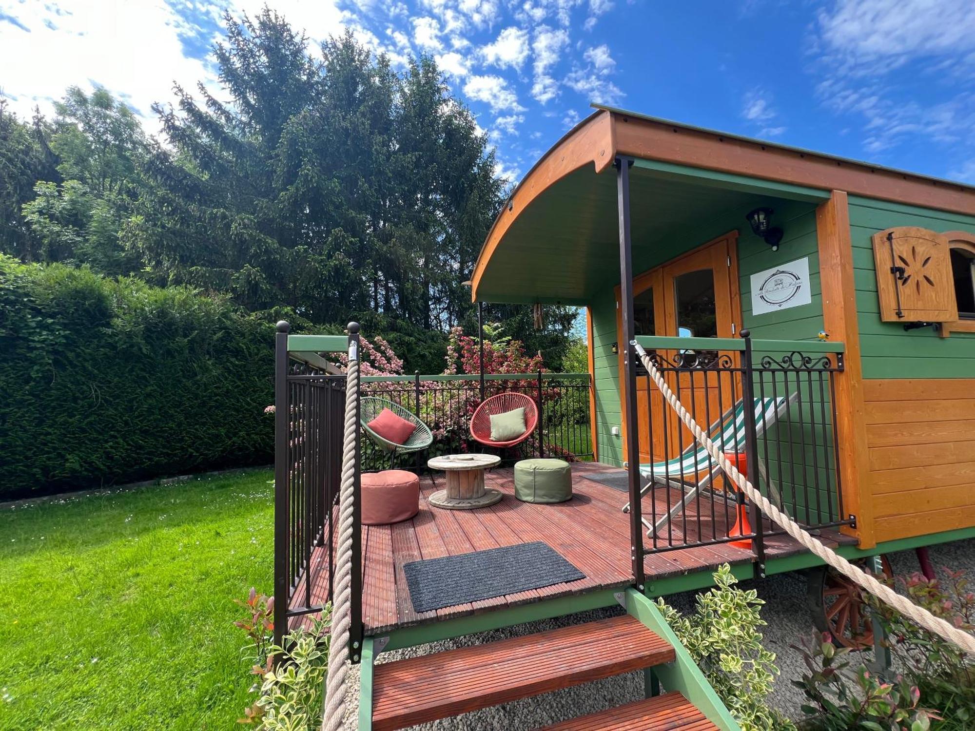 Bed and Breakfast La Roulotte Deluxe De Malpas Quingey Екстер'єр фото