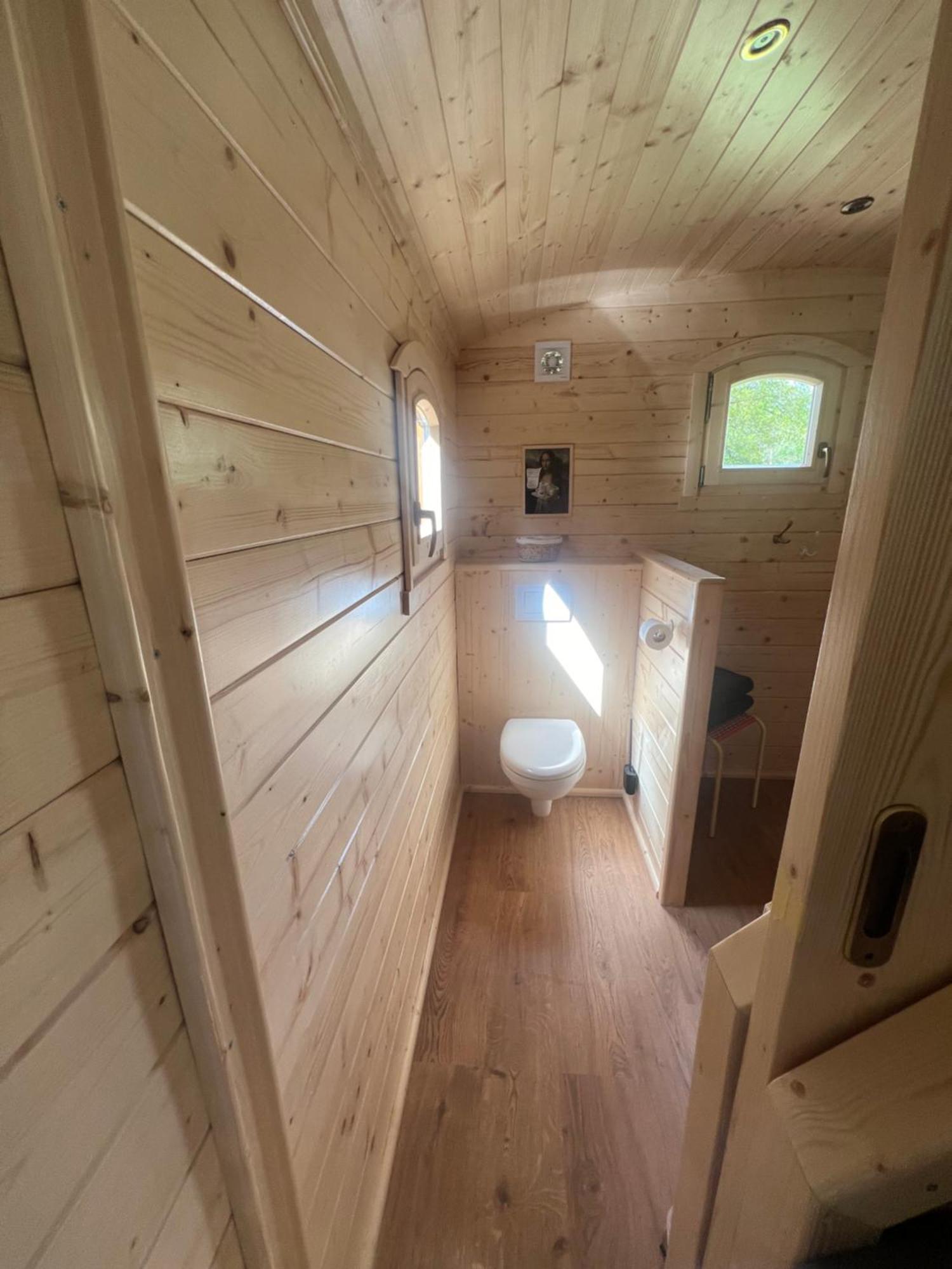 Bed and Breakfast La Roulotte Deluxe De Malpas Quingey Екстер'єр фото