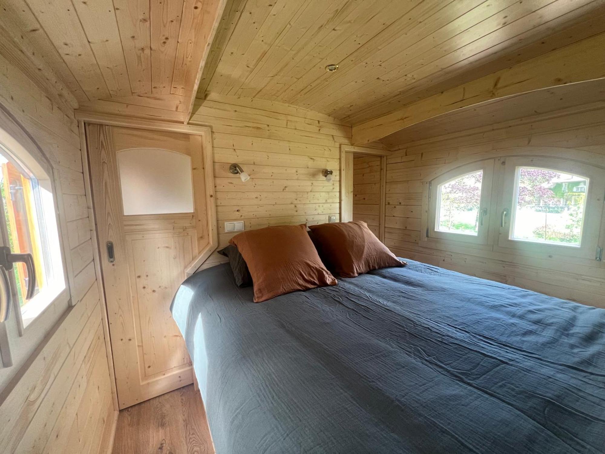 Bed and Breakfast La Roulotte Deluxe De Malpas Quingey Екстер'єр фото