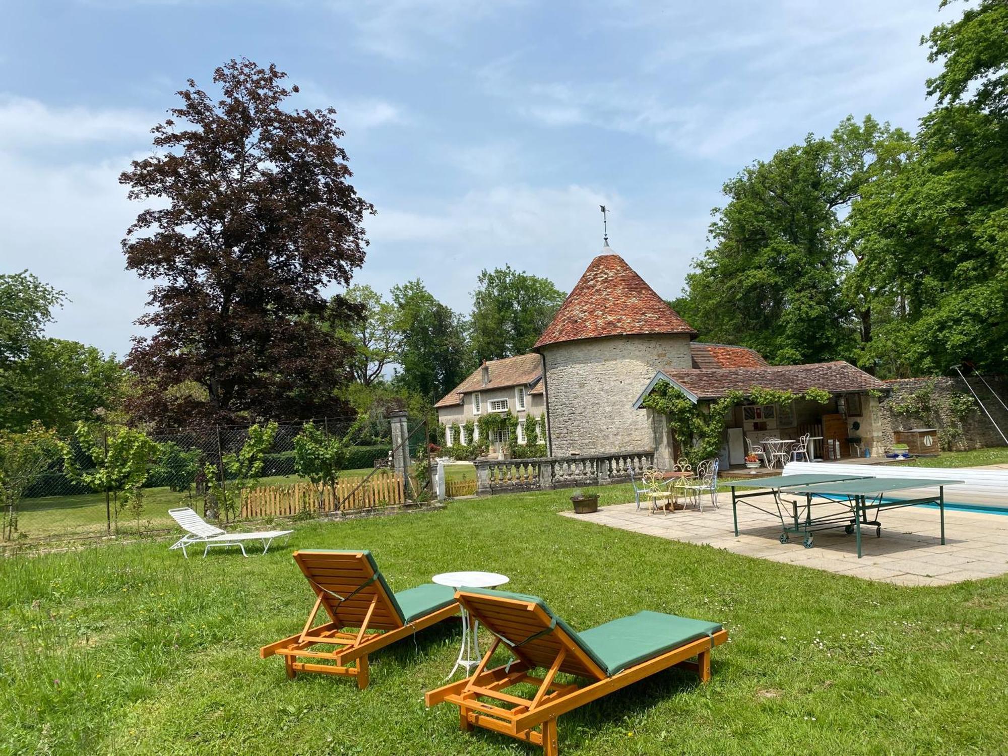 Bed and Breakfast La Roulotte Deluxe De Malpas Quingey Екстер'єр фото